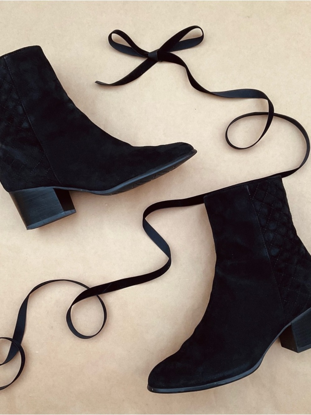 ❉ Block Heel Quilted Midi Ankle Sock Boots in Black Suede Size 8